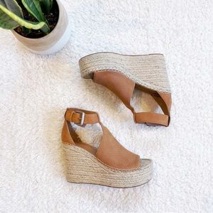 Marc Fisher Annie wedge sandals